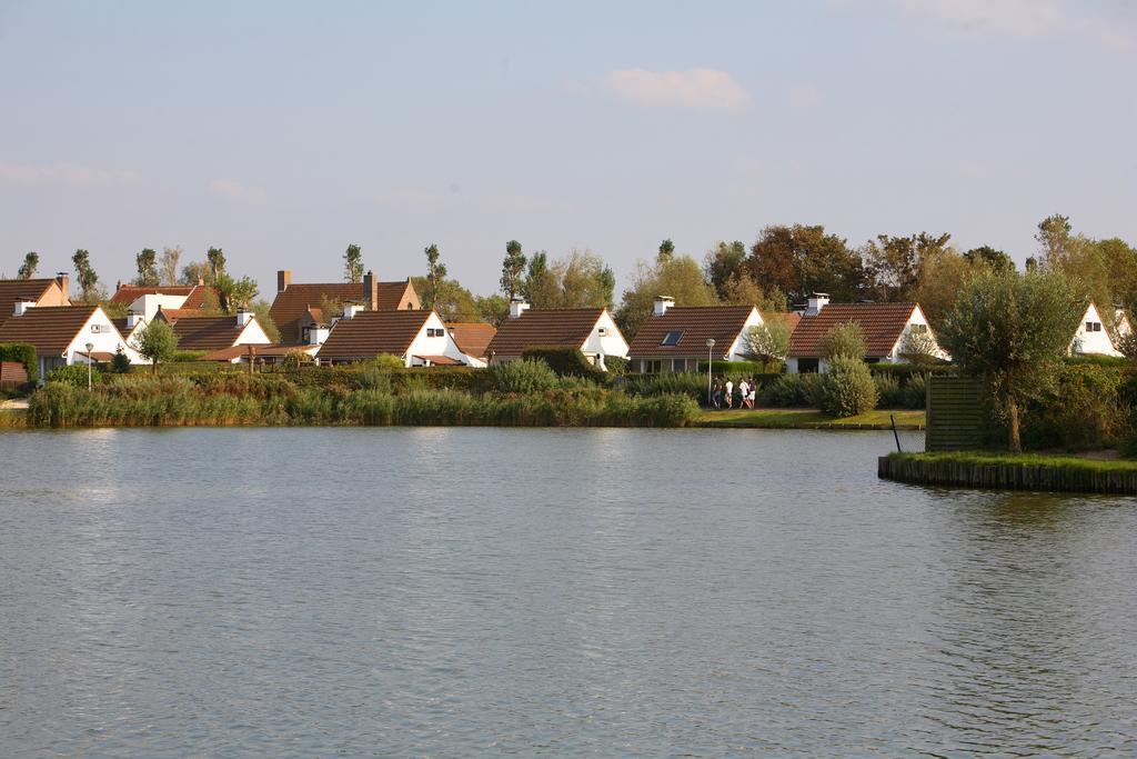 Sunparks Oostduinkerke - Plopsaland Hotel ภายนอก รูปภาพ